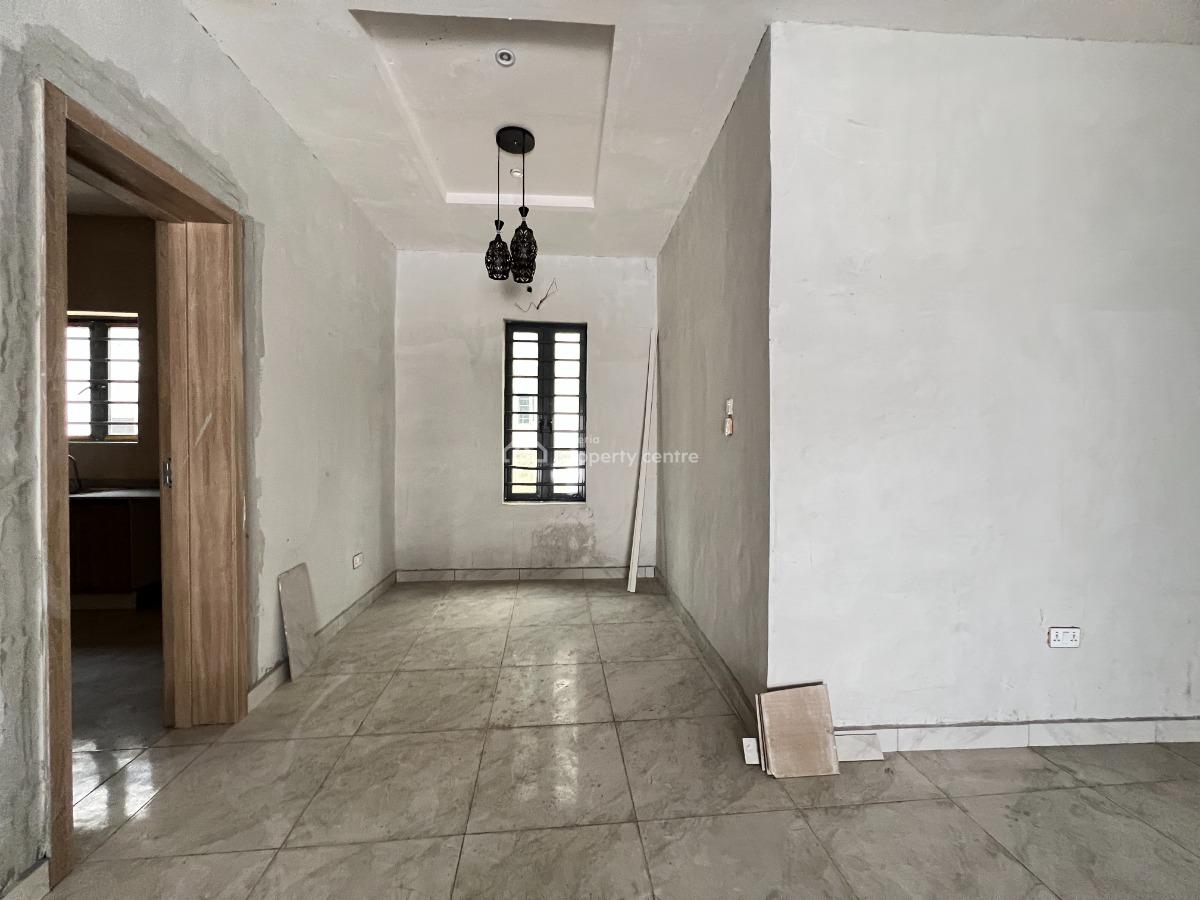4 Bedroom Terrace Available, Lekki Phase 2, Lekki, Lagos, Terraced Duplex for Sale