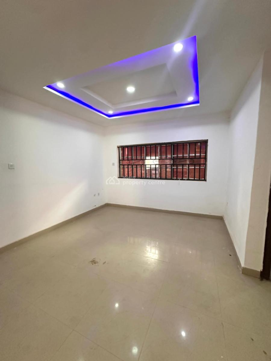 3 Bedroom Apartment, 6th Avenue, Gwarinpa, Abuja, Flat / Apartment for Rent