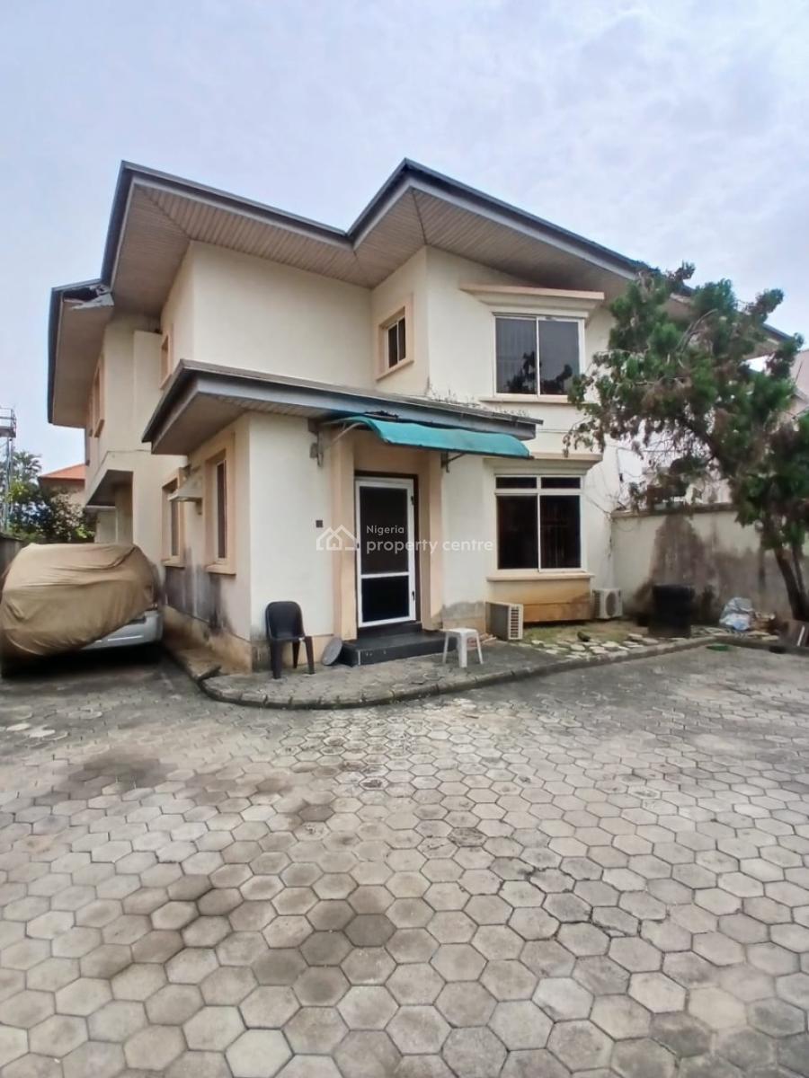 Luxury 4 Bedroom Semi Detached House with 2 Bq, Lekki Phase 1, Lekki, Lagos, Semi-detached Duplex for Rent