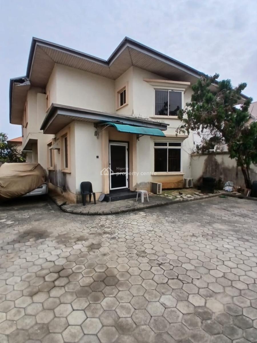 Luxury 4 Bedroom Semi Detached House with 2 Bq, Lekki Phase 1, Lekki, Lagos, Semi-detached Duplex for Rent