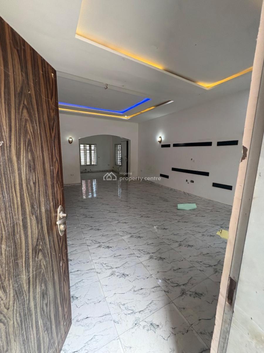 4-bedroom Penthouse Duplex, Von Axis, Lugbe District, Abuja, Detached Duplex for Sale