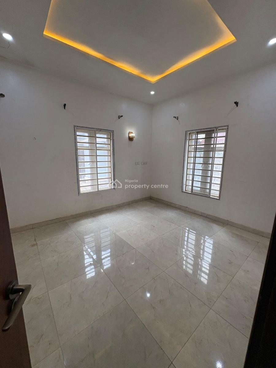 4-bedroom Penthouse Duplex, Von Axis, Lugbe District, Abuja, Detached Duplex for Sale