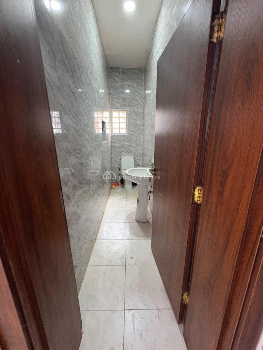 4-bedroom Penthouse Duplex, Von Axis, Lugbe District, Abuja, Detached Duplex for Sale