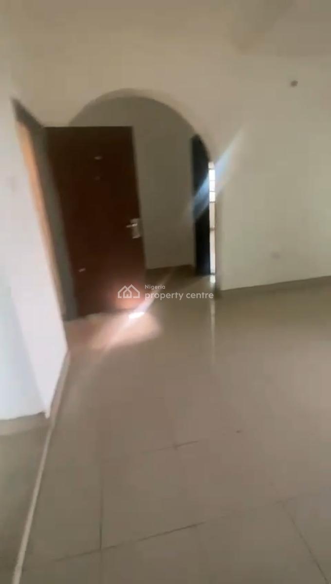 a Standard 2bedroom Penthouse, Chevy View Estate, Lekki, Lagos, Flat / Apartment for Rent