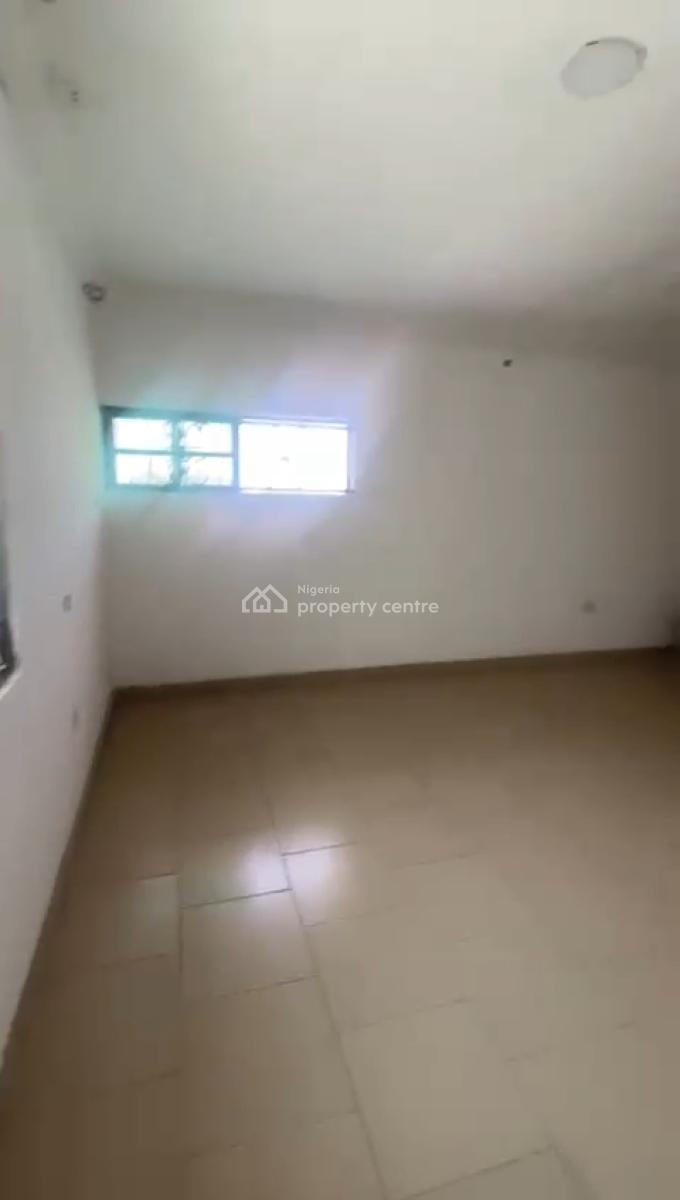 a Standard 2bedroom Penthouse, Chevy View Estate, Lekki, Lagos, Flat / Apartment for Rent
