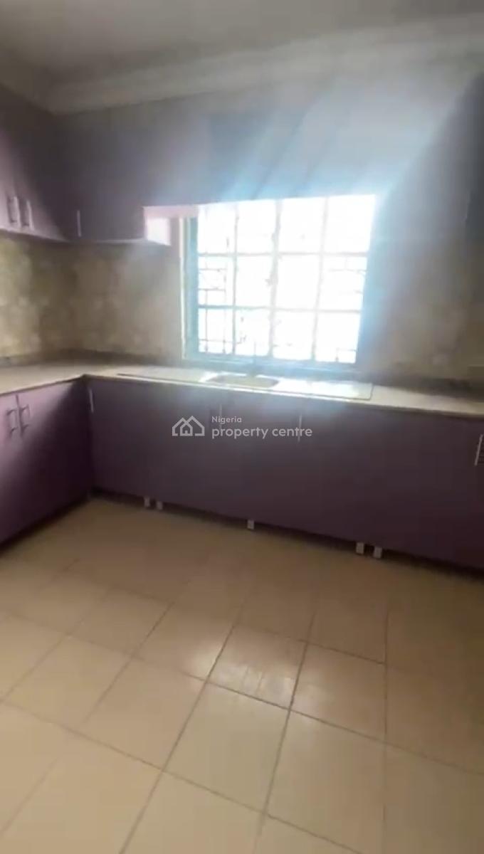 a Standard 2bedroom Penthouse, Chevy View Estate, Lekki, Lagos, Flat / Apartment for Rent