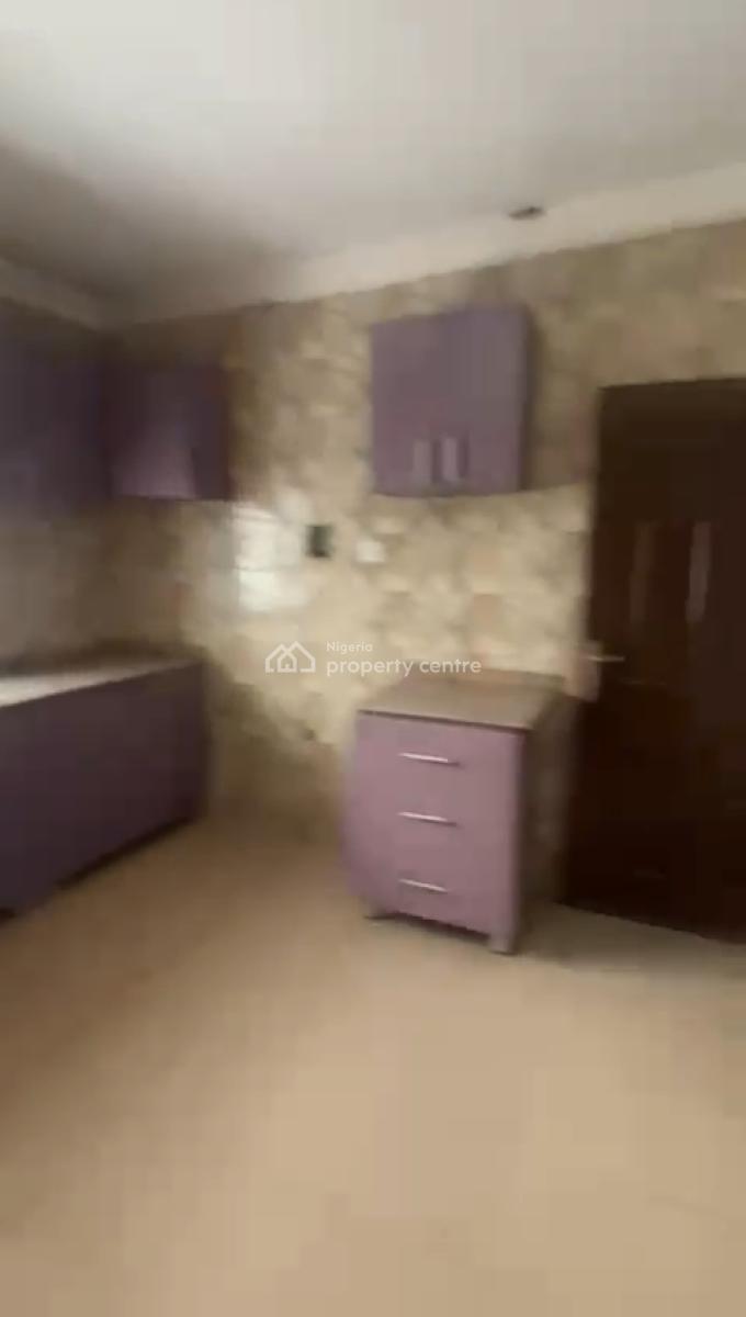 a Standard 2bedroom Penthouse, Chevy View Estate, Lekki, Lagos, Flat / Apartment for Rent