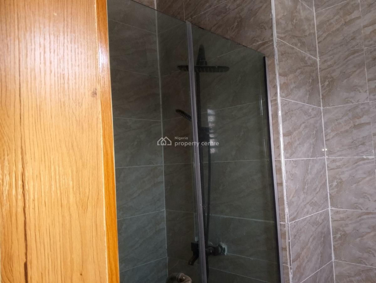 Brand New 3 Bedroom Flat with a Room Bq, Pool , Gym & Elevator, Off Kunsenla Road, Ikate Elegushi, Lekki, Lagos, Flat / Apartment for Sale