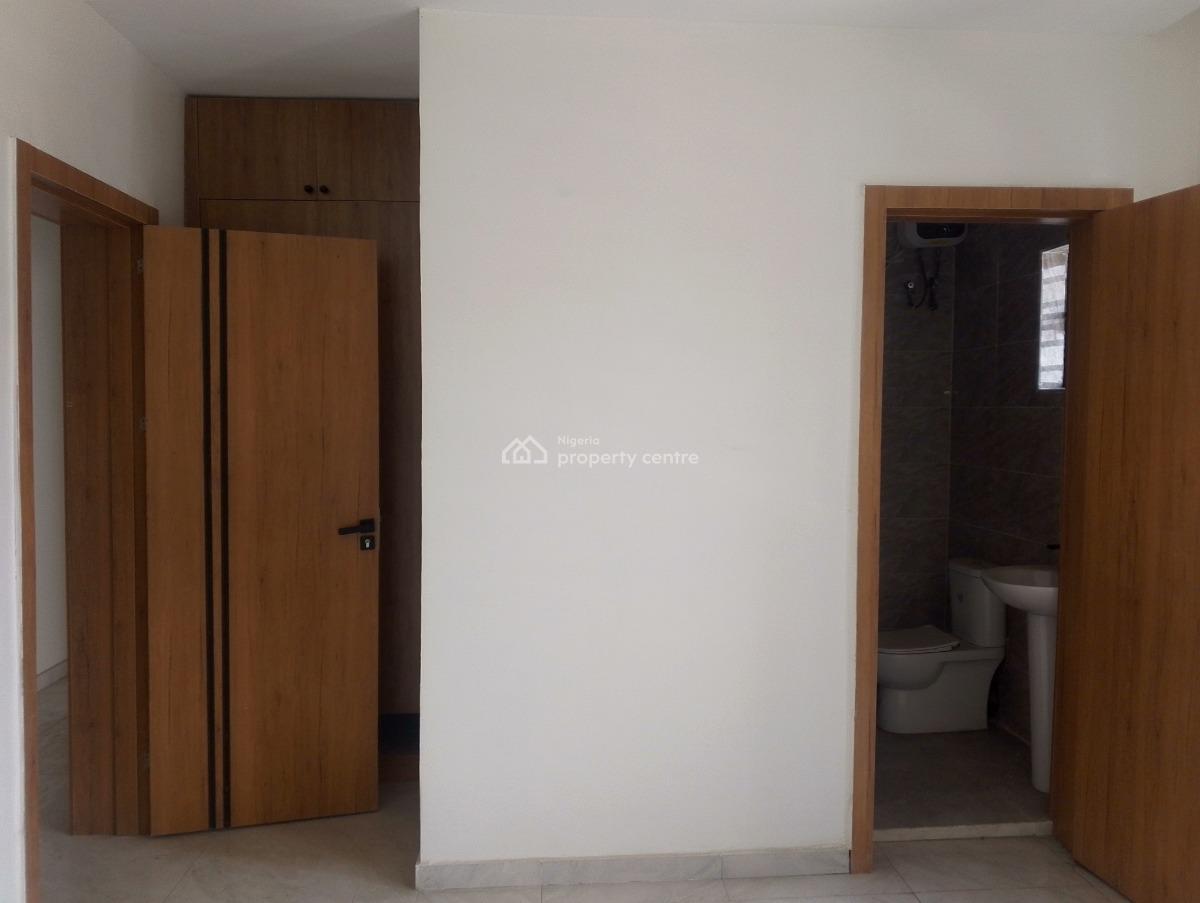 Brand New 3 Bedroom Flat with a Room Bq, Pool , Gym & Elevator, Off Kunsenla Road, Ikate Elegushi, Lekki, Lagos, Flat / Apartment for Sale