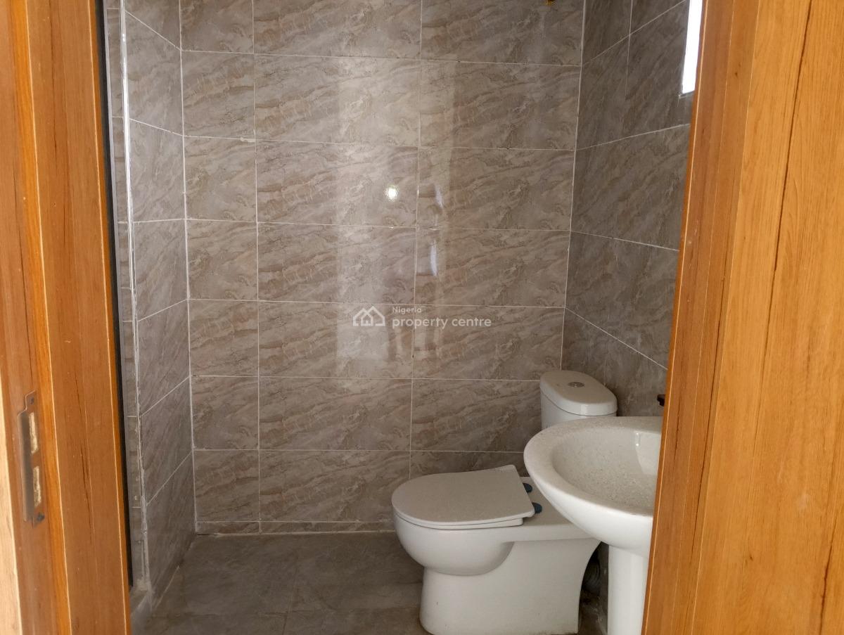 Brand New 3 Bedroom Flat with a Room Bq, Pool , Gym & Elevator, Off Kunsenla Road, Ikate Elegushi, Lekki, Lagos, Flat / Apartment for Sale