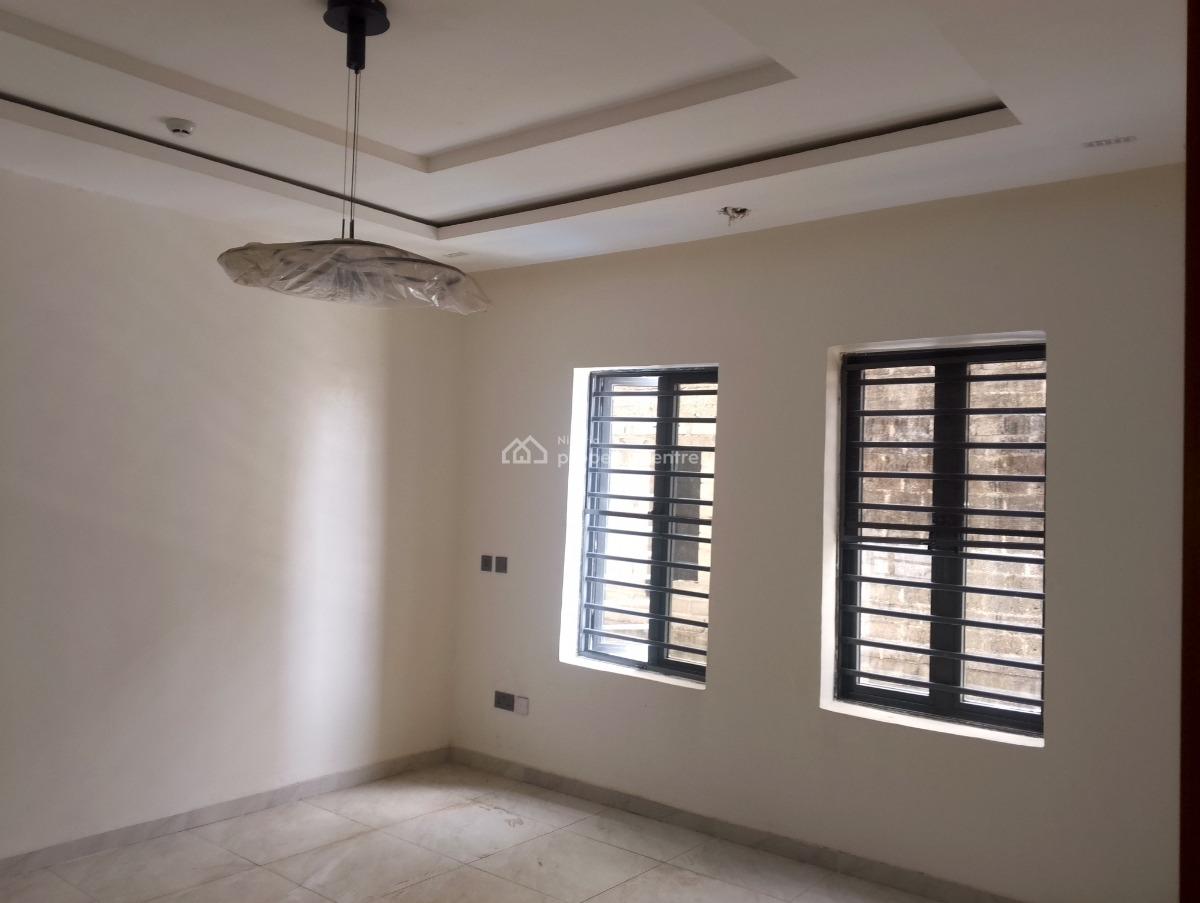 Brand New 3 Bedroom Flat with a Room Bq, Pool , Gym & Elevator, Off Kunsenla Road, Ikate Elegushi, Lekki, Lagos, Flat / Apartment for Sale