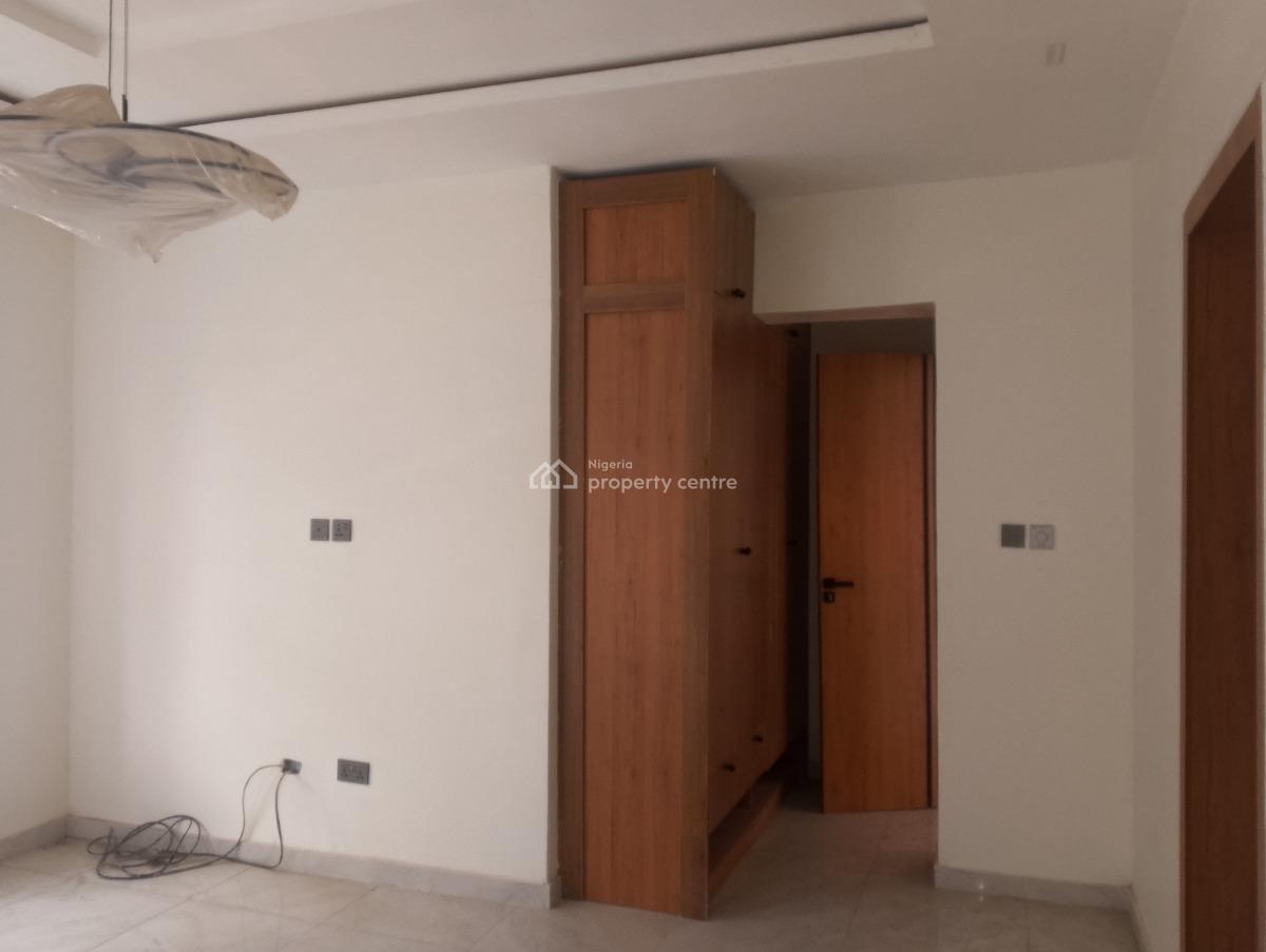 Brand New 3 Bedroom Flat with a Room Bq, Pool , Gym & Elevator, Off Kunsenla Road, Ikate Elegushi, Lekki, Lagos, Flat / Apartment for Sale