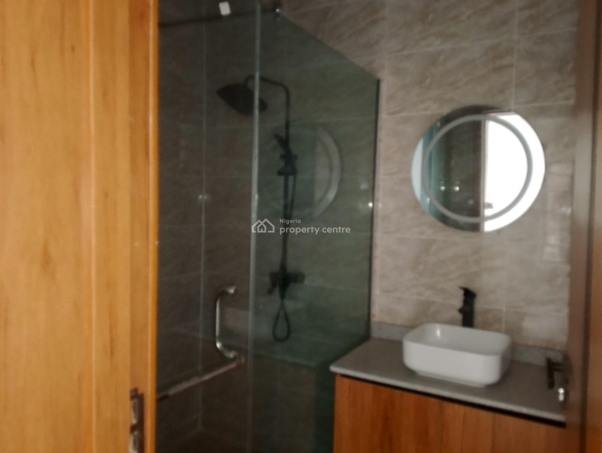 Brand New 3 Bedroom Flat with a Room Bq, Pool , Gym & Elevator, Off Kunsenla Road, Ikate Elegushi, Lekki, Lagos, Flat / Apartment for Sale