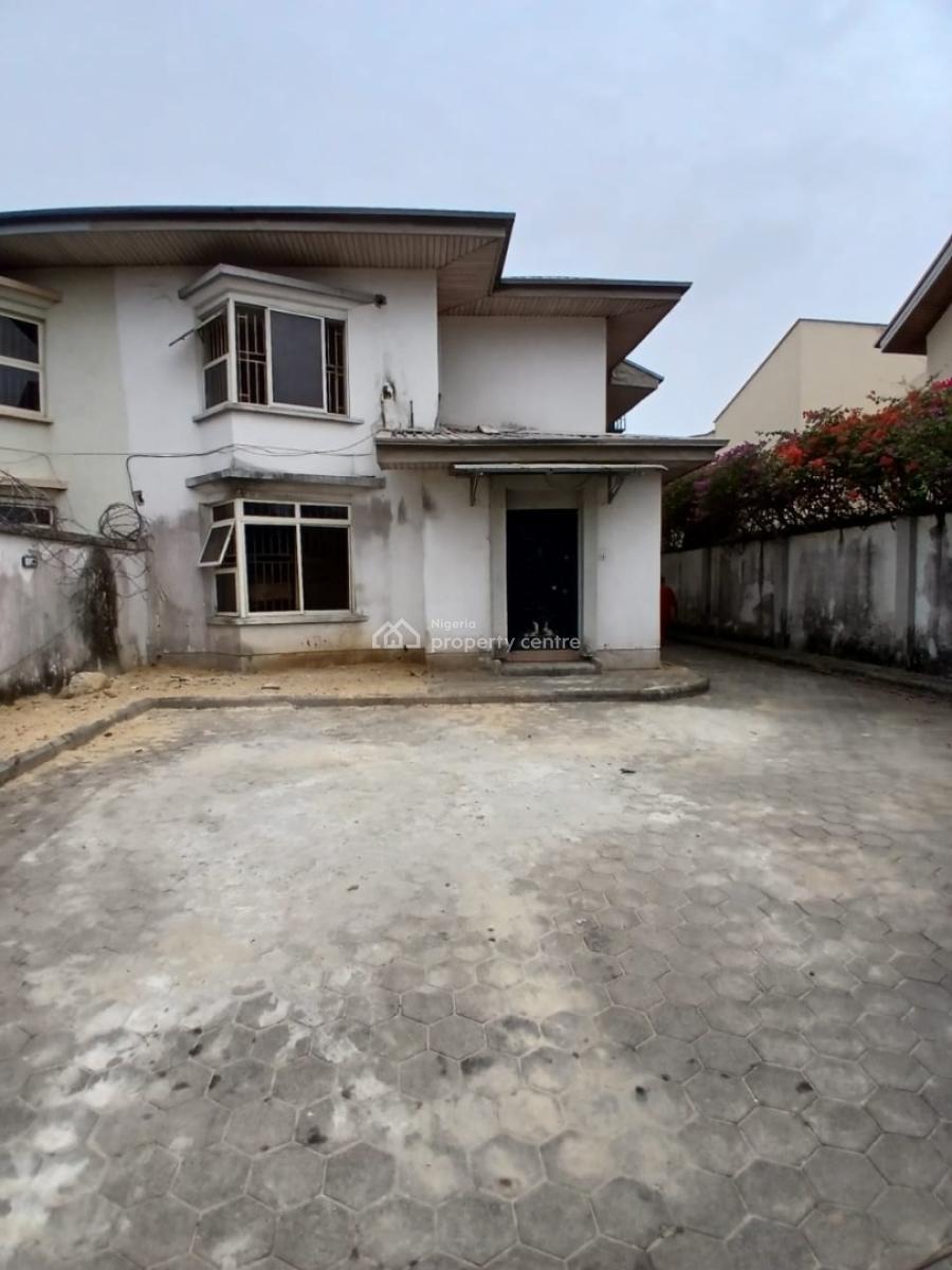 Commercial 4 Bedroom Semi Detached House with 2bq, Lekki Phase 1, Lekki, Lagos, Semi-detached Duplex for Rent