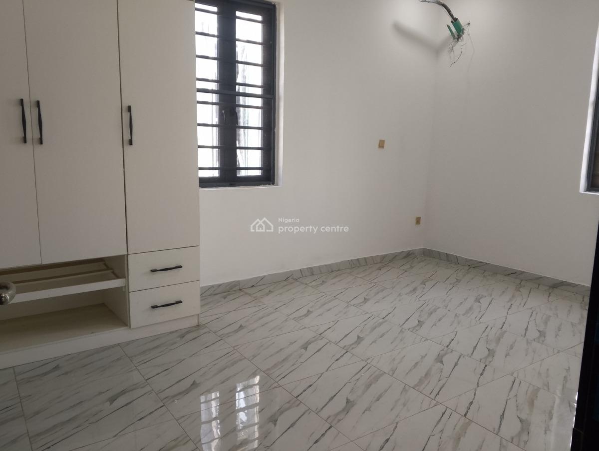 Serviced 4 Bedroom Terrace Duplex with a Room Bq, Opposite Elevation Church, Ikate Elegushi, Lekki, Lagos, Terraced Duplex for Sale