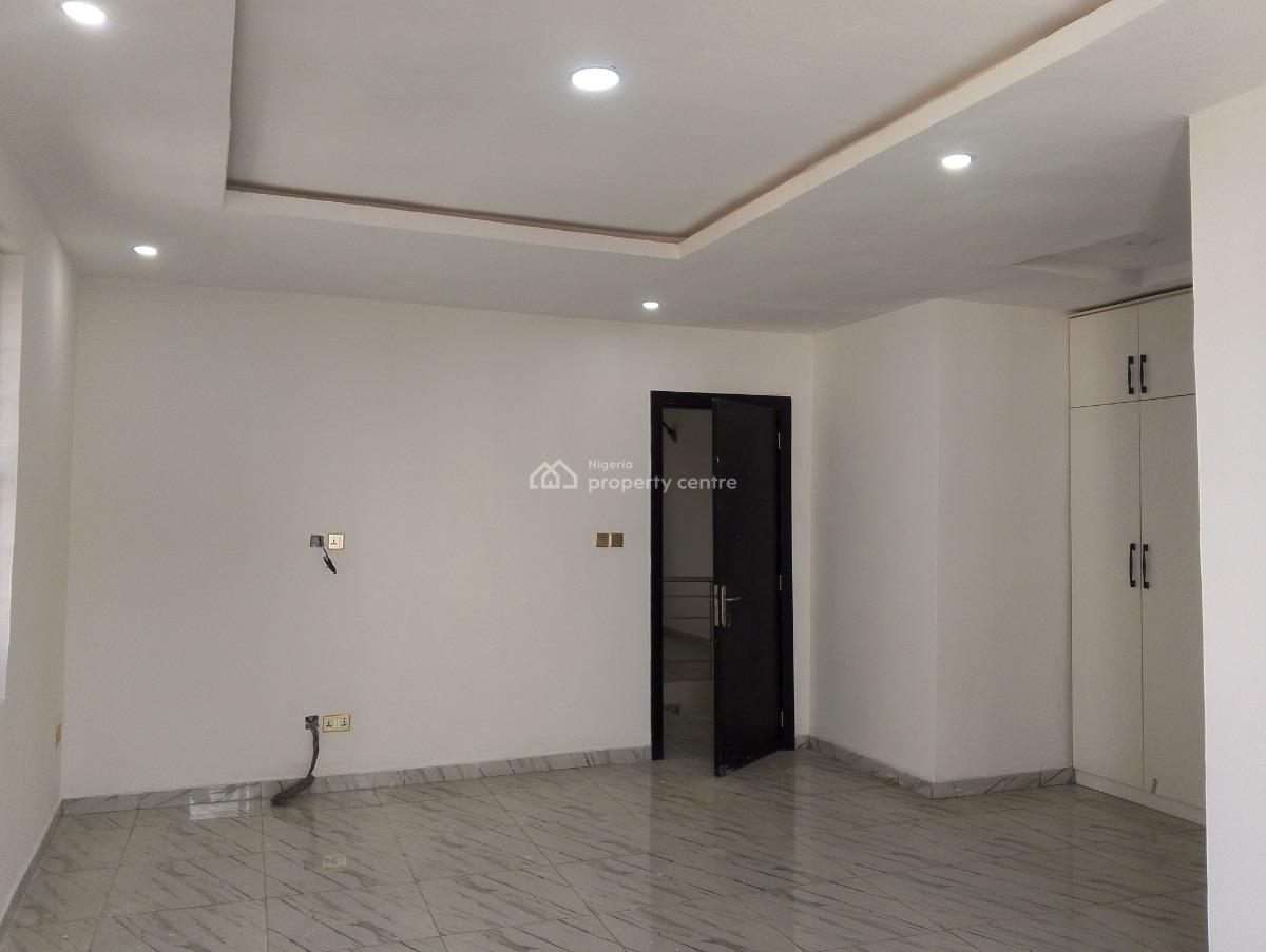 Serviced 4 Bedroom Terrace Duplex with a Room Bq, Opposite Elevation Church, Ikate Elegushi, Lekki, Lagos, Terraced Duplex for Sale