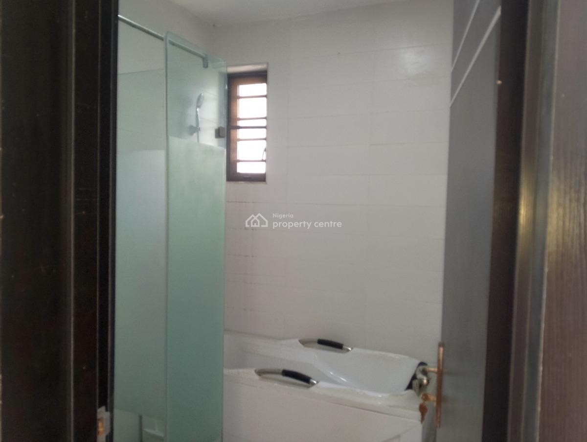 Serviced 4 Bedroom Terrace Duplex with a Room Bq, Opposite Elevation Church, Ikate Elegushi, Lekki, Lagos, Terraced Duplex for Sale