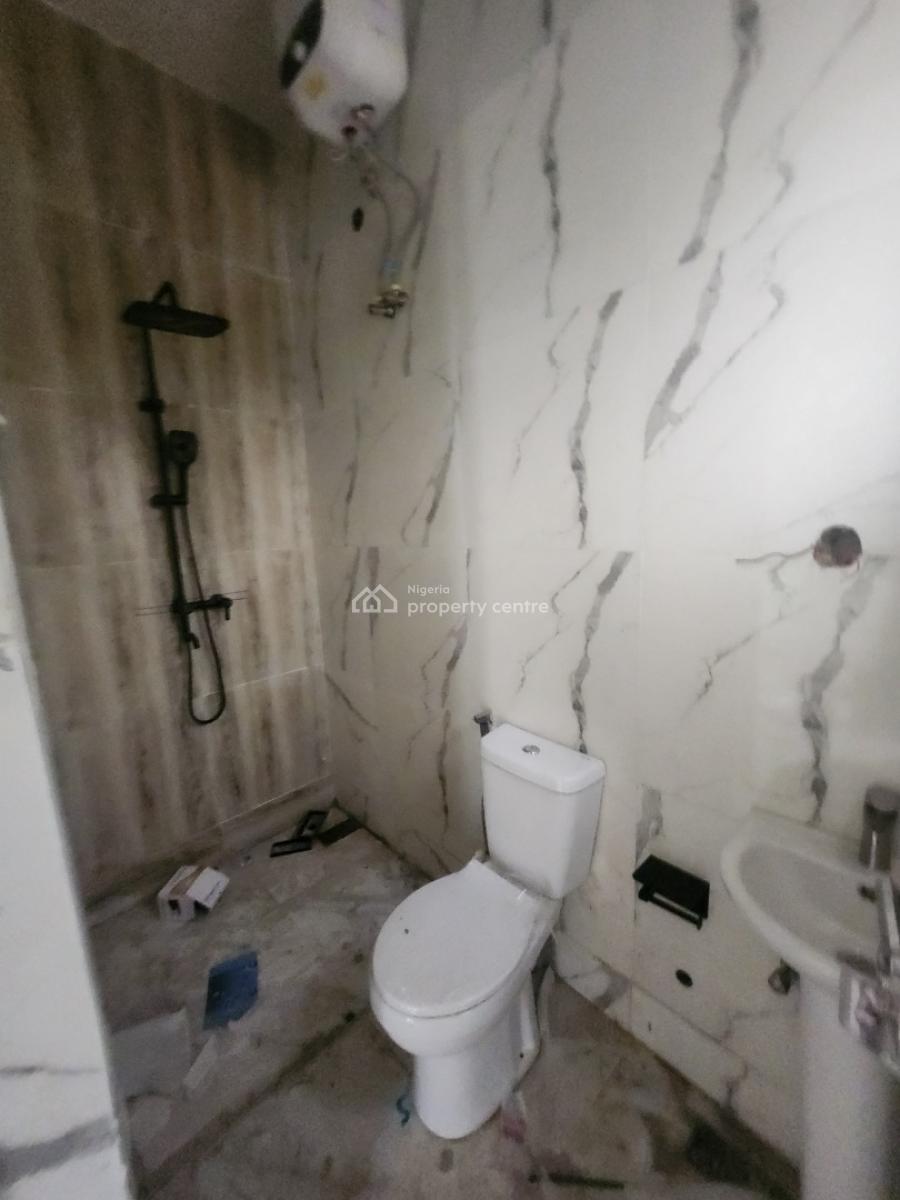 Brand Luxury 3 Bedroom Flat, 2nd Floor, Tarred Road, Shafa, Wuye, Abuja, Flat / Apartment for Rent