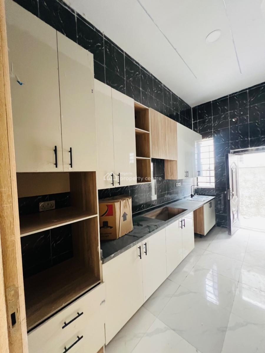 3 Bedroom Terrace, Ajah, Lagos, Terraced Duplex for Sale