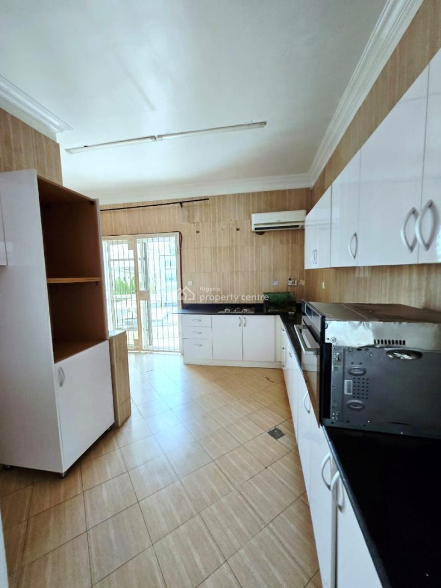Well Maintained Waterfront 2 Bedroom Apartment, Old Ikoyi, Ikoyi, Lagos, Flat / Apartment for Rent
