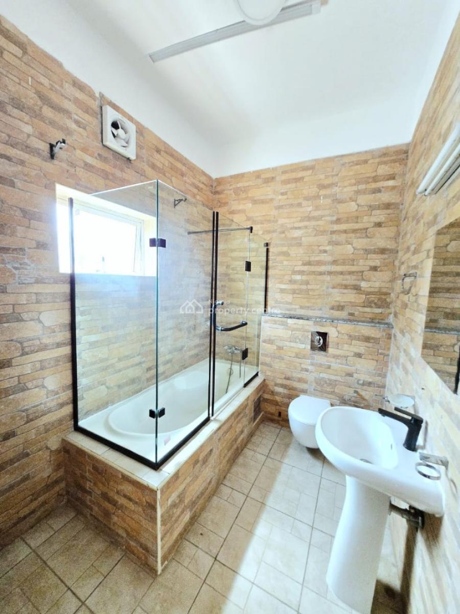 Well Maintained Waterfront 2 Bedroom Apartment, Old Ikoyi, Ikoyi, Lagos, Flat / Apartment for Rent