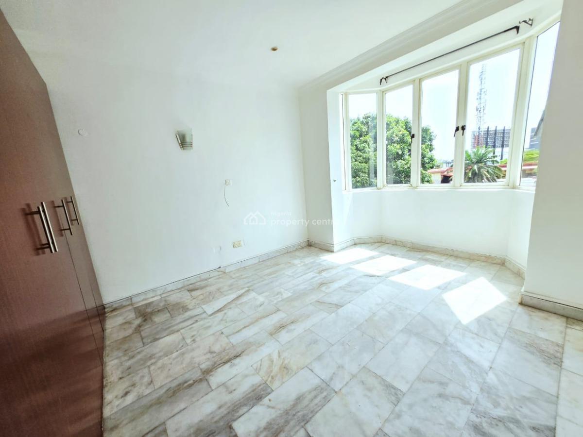 Well Maintained Waterfront 2 Bedroom Apartment, Old Ikoyi, Ikoyi, Lagos, Flat / Apartment for Rent