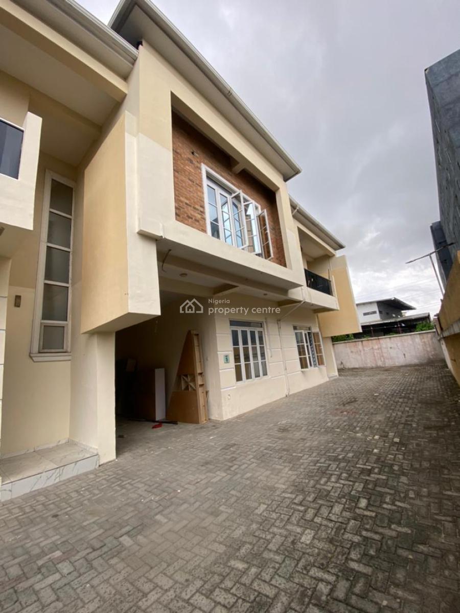 Luxury 4 Bedroom Terraced Duplex with Excellent Facility, Oral Estate, Lekki, Lagos, Terraced Duplex for Rent
