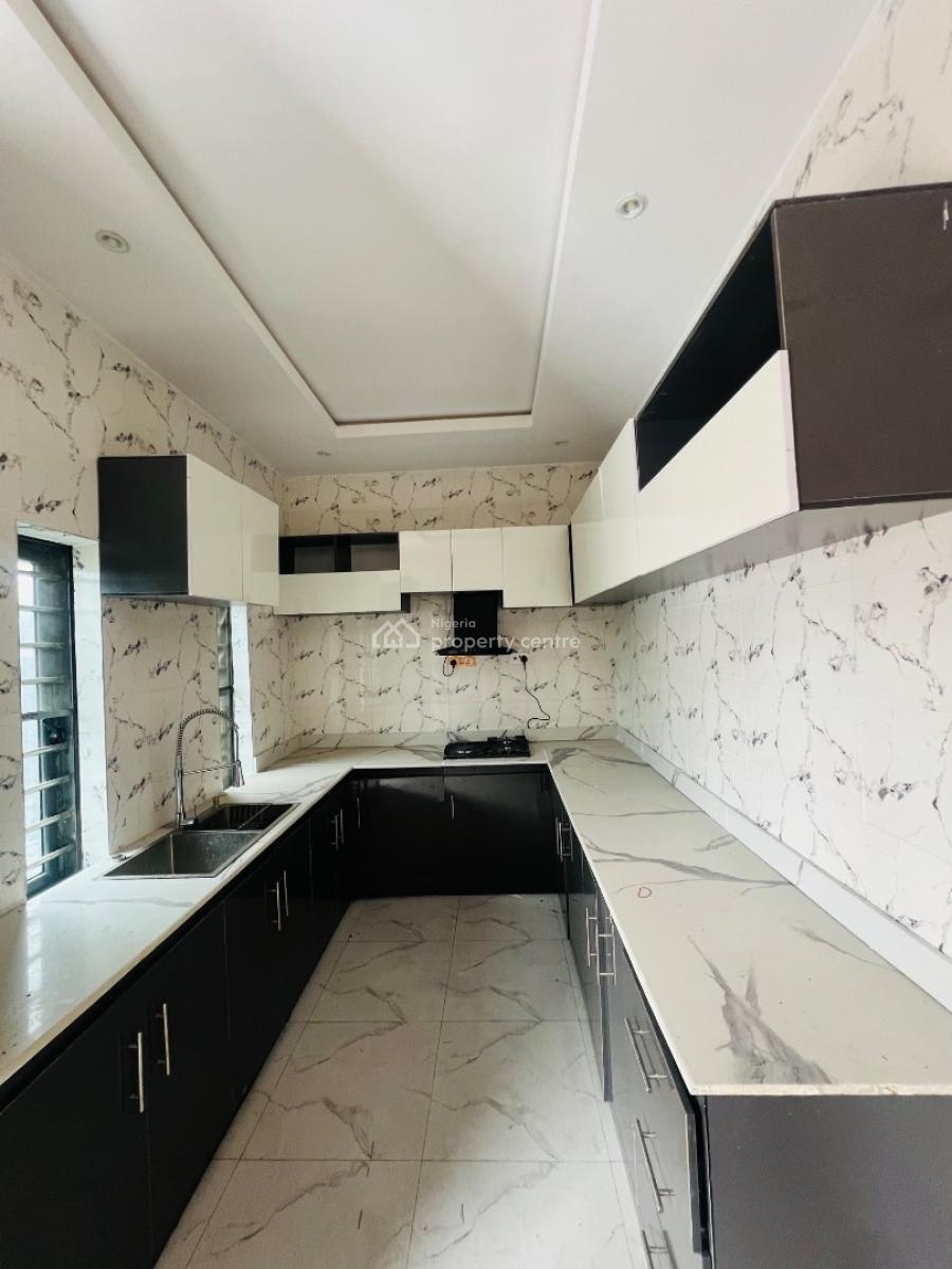 5 Bedroom Fully Detached, Ajah, Lagos, Detached Duplex for Sale