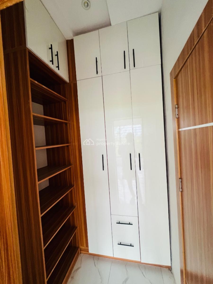 5 Bedroom Fully Detached, Ajah, Lagos, Detached Duplex for Sale