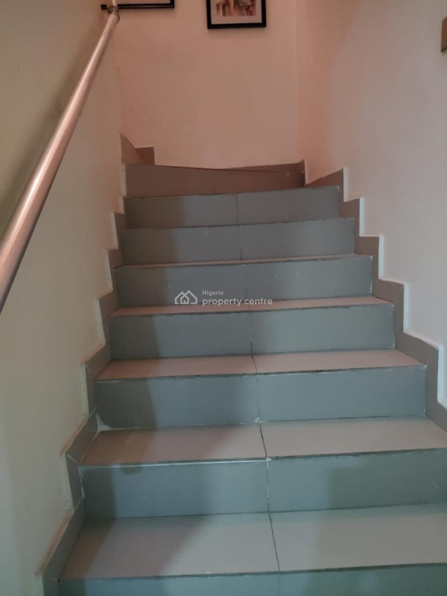 Exclusive 3 Bedroom Terraced Duplex with Bq in a Secure Estate, Ikate, Lekki, Lagos, Terraced Duplex for Sale