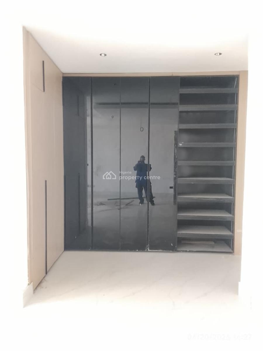 Premium 4 Bedroom Maisonette with Swimming and Gym, I, Banana Island, Ikoyi, Lagos, Flat / Apartment for Rent