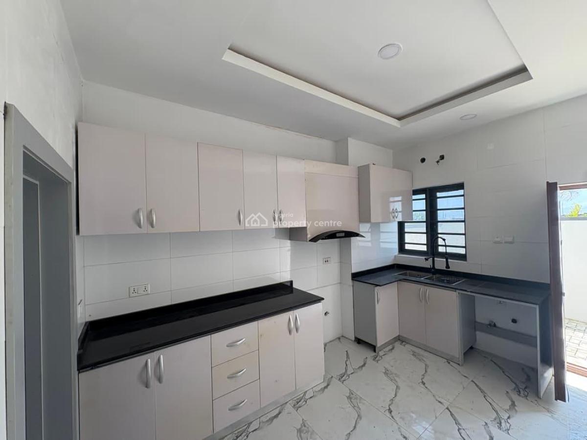 5-bedroom Terrace Duplex, Orchid, Lekki, Lagos, Terraced Duplex for Sale