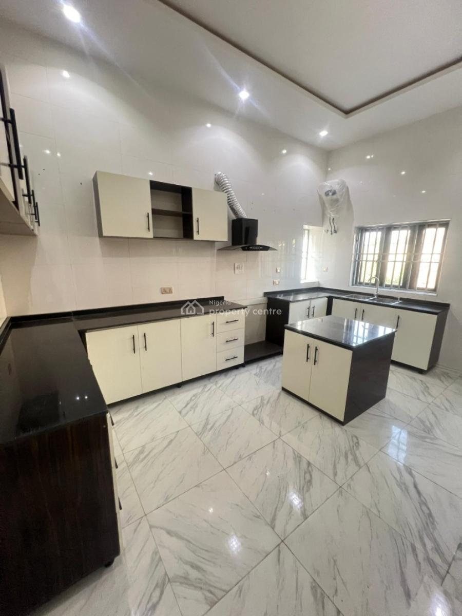 5 Bedroom Fully Detached Duplex, Guzape District, Abuja, Detached Duplex for Sale