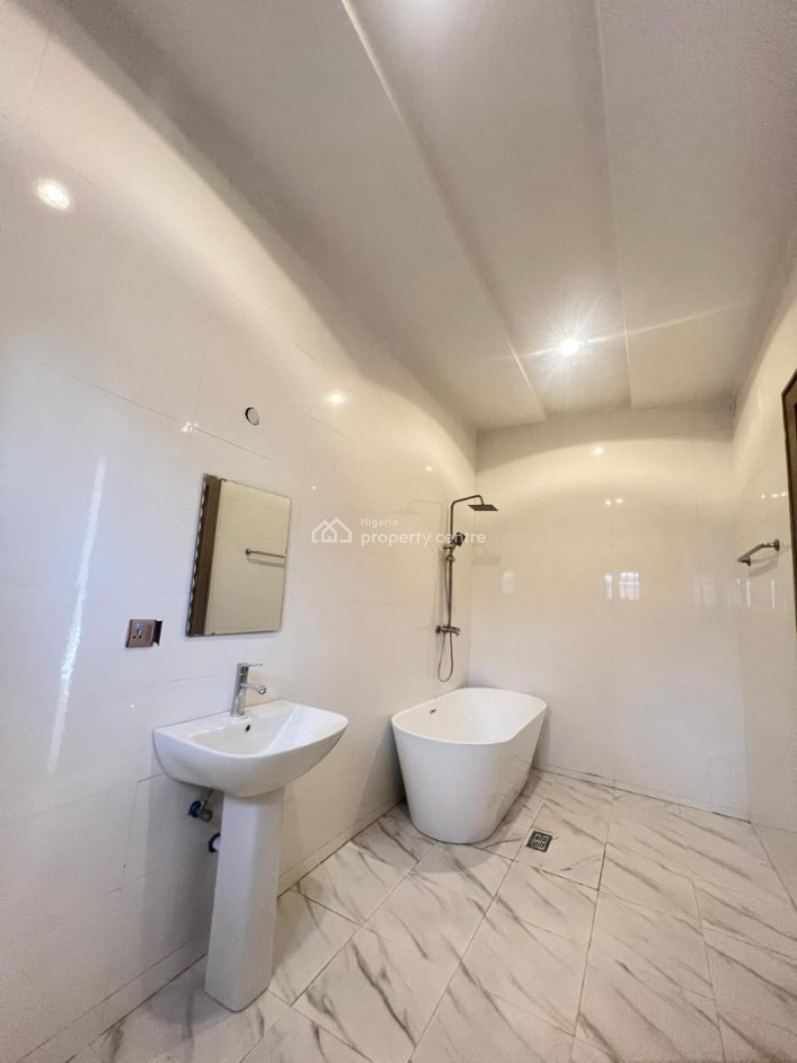 5 Bedroom Fully Detached Duplex, Guzape District, Abuja, Detached Duplex for Sale