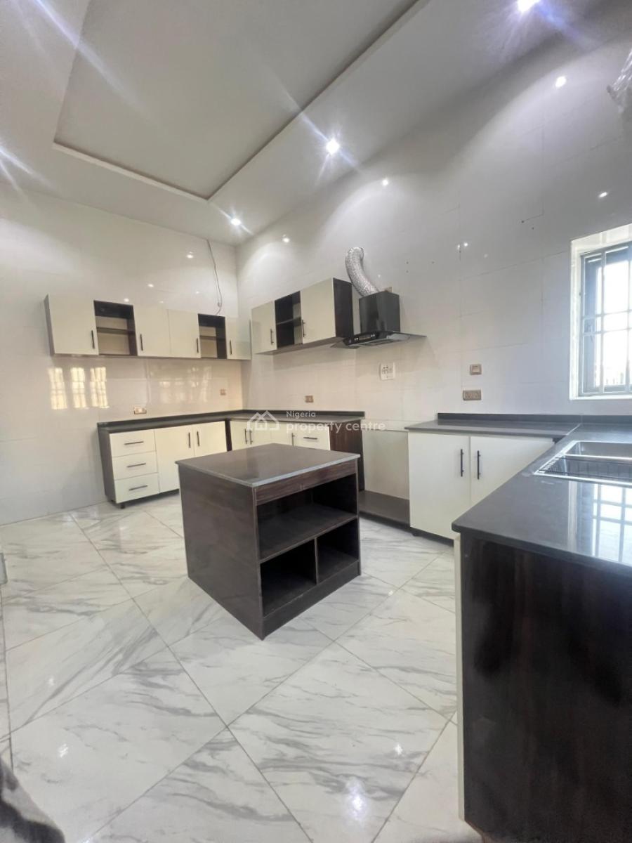 5 Bedroom Fully Detached Duplex, Guzape District, Abuja, Detached Duplex for Sale