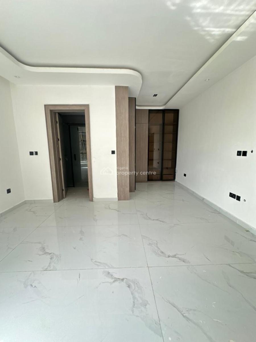 Neatly Finished 2bedroom Apartment (with Elevator)1st Floor), Lekki Phase One ,lekki ,lagos ,nigeria, Lekki Phase 1, Lekki, Lagos, Flat / Apartment for Rent