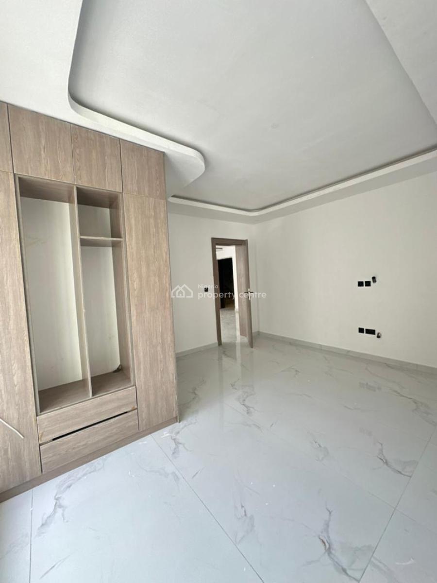 Neatly Finished 2bedroom Apartment (with Elevator)1st Floor), Lekki Phase One ,lekki ,lagos ,nigeria, Lekki Phase 1, Lekki, Lagos, Flat / Apartment for Rent