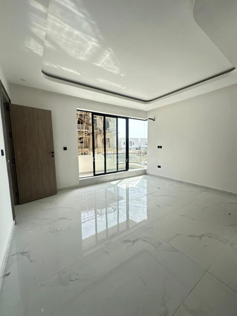 Neatly Finished 2bedroom Apartment (with Elevator)1st Floor), Lekki Phase One ,lekki ,lagos ,nigeria, Lekki Phase 1, Lekki, Lagos, Flat / Apartment for Rent