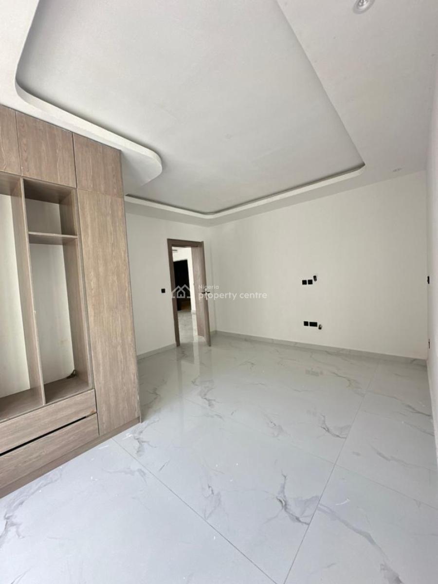 Neatly Finished 2bedroom Apartment (with Elevator)1st Floor), Lekki Phase One ,lekki ,lagos ,nigeria, Lekki Phase 1, Lekki, Lagos, Flat / Apartment for Rent