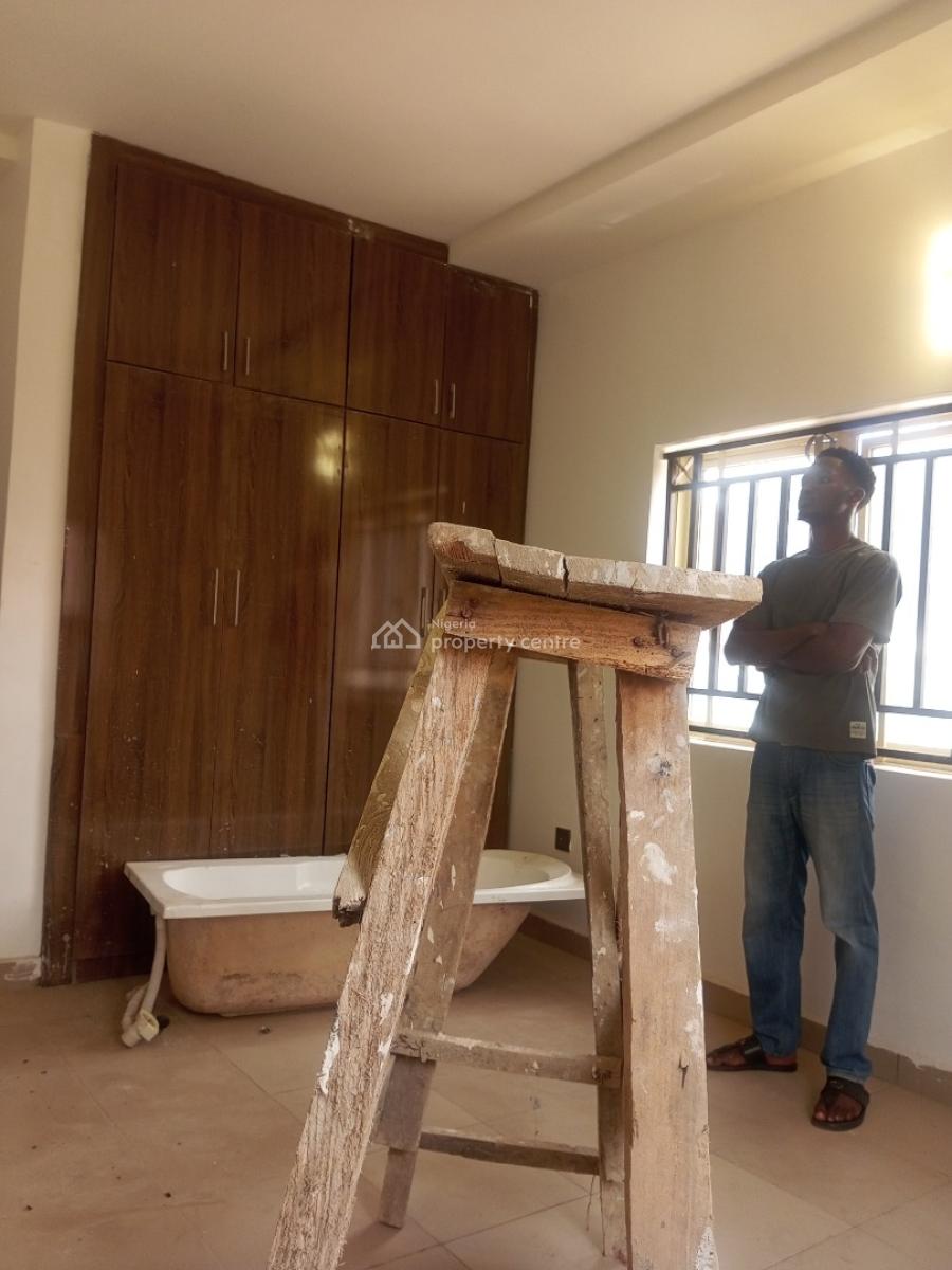 2 Bedroom Flat, Old Secretariat, Area 1, Garki, Abuja, Flat / Apartment for Rent