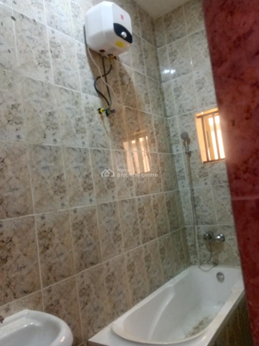 2 Bedroom Flat, Old Secretariat, Area 1, Garki, Abuja, Flat / Apartment for Rent