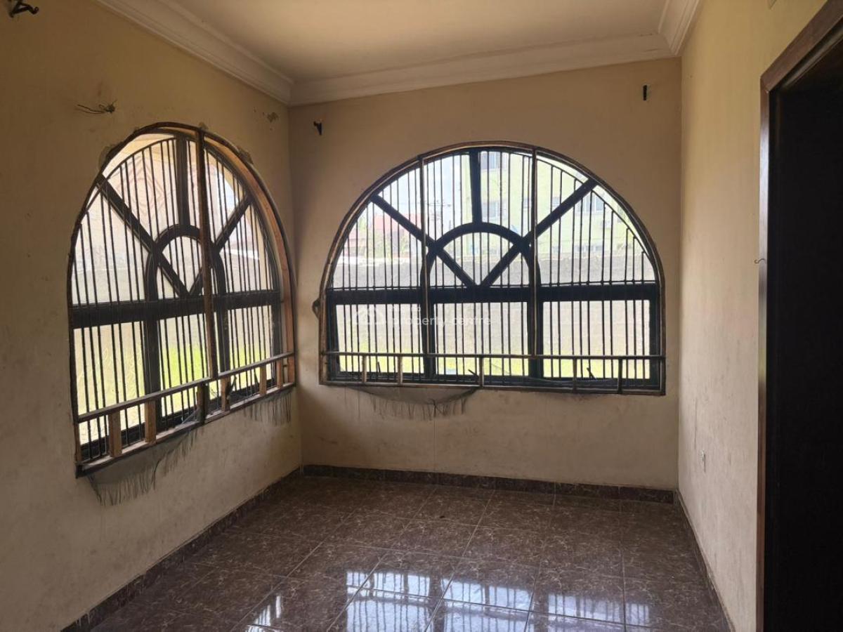 Spacious 3 Bedroom Flat on The Ground Floor, Near Piccadilly Hotel, Agungi., Agungi, Lekki, Lagos, Flat / Apartment for Rent