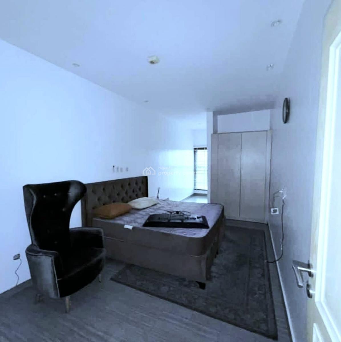 Well Maintained 4 Bedroom Semi-detached Duplex, Osapa, Lekki, Lagos, Semi-detached Duplex for Rent