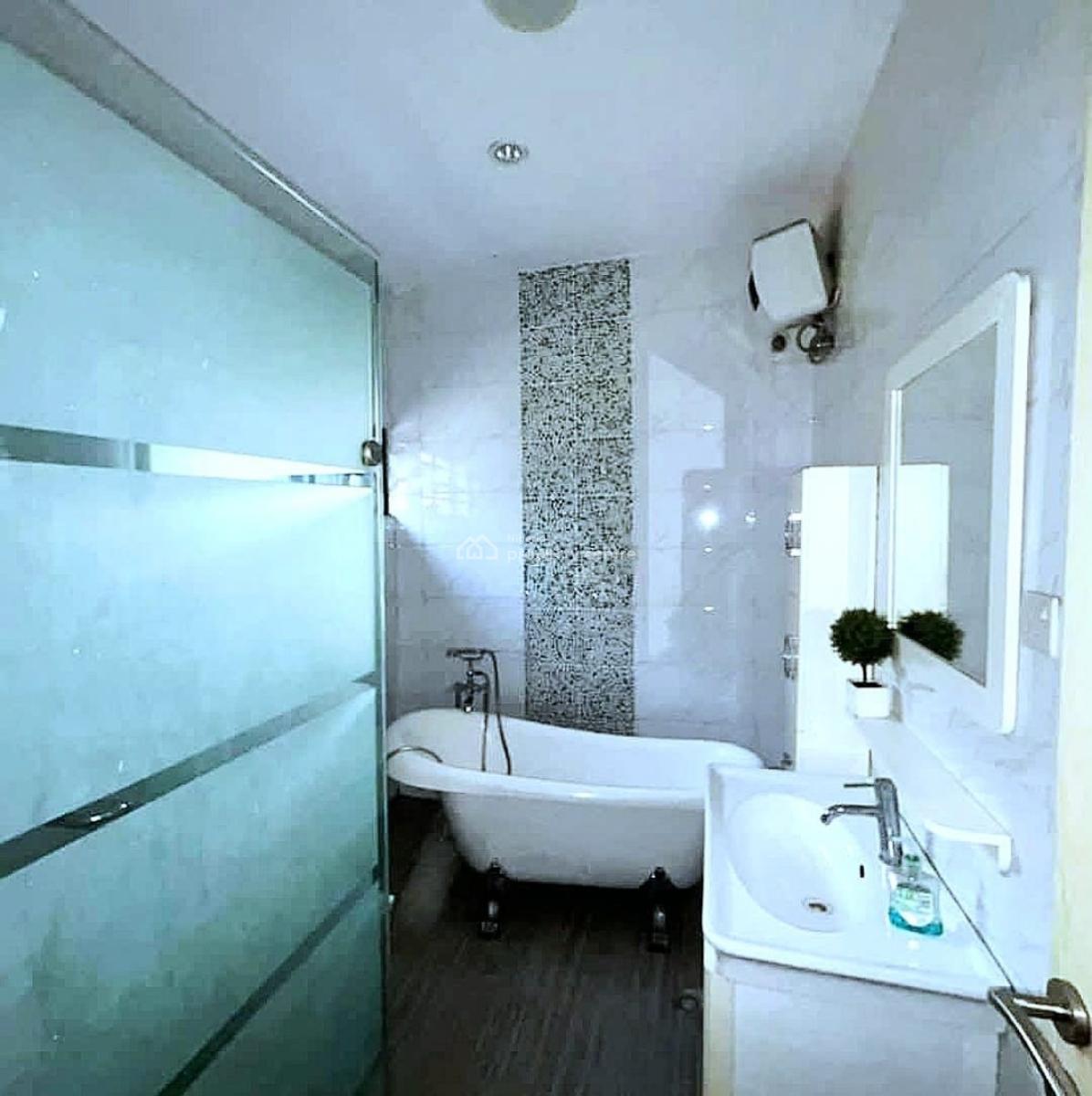 Well Maintained 4 Bedroom Semi-detached Duplex, Osapa, Lekki, Lagos, Semi-detached Duplex for Rent