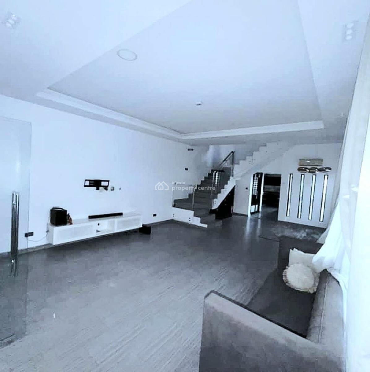 Well Maintained 4 Bedroom Semi-detached Duplex, Osapa, Lekki, Lagos, Semi-detached Duplex for Rent