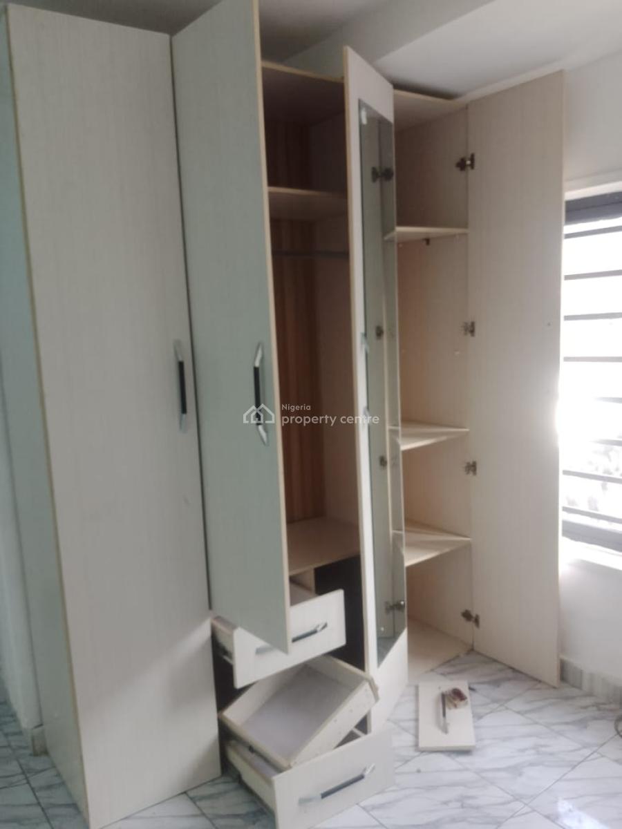 Well Maintained 4-bedroom Duplex, Osapa, Lekki, Lagos, Terraced Duplex for Rent