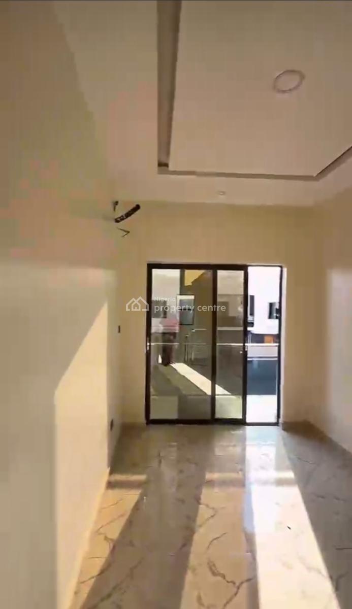 2 Bedroom Duplex, Lekki Foreshore, Lekki Phase 1, Lekki, Lagos, Terraced Duplex for Sale