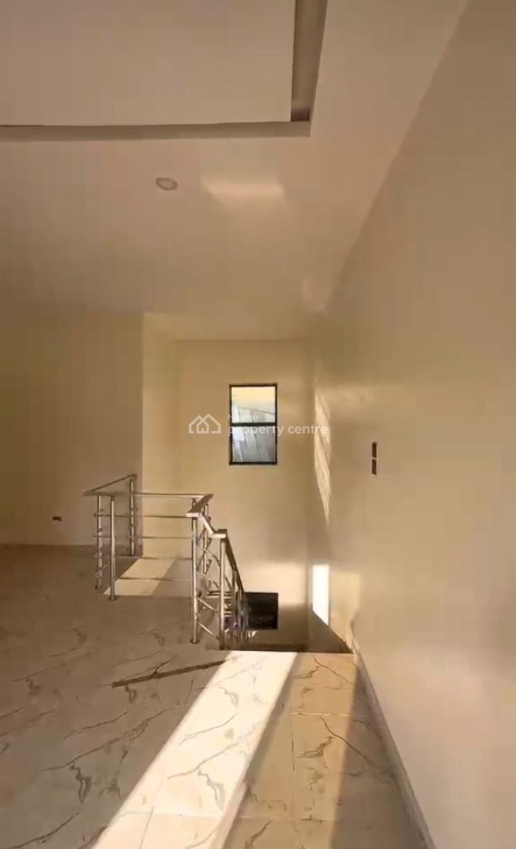 3 Bedroom Semi Detached Duplex, Lekki Foreshore, Lekki Phase 1, Lekki, Lagos, Semi-detached Duplex for Sale