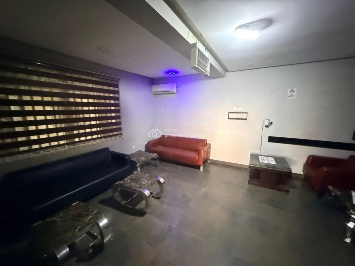 Functional Hotel, Lekki Phase 1, Lekki, Lagos, Hotel / Guest House for Rent
