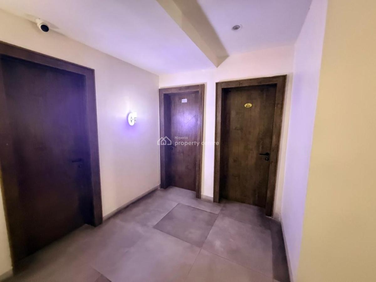 Functional Hotel, Lekki Phase 1, Lekki, Lagos, Hotel / Guest House for Rent